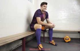 24VS体育直播-法甲防守战术解析:关键防守策略与效果评估